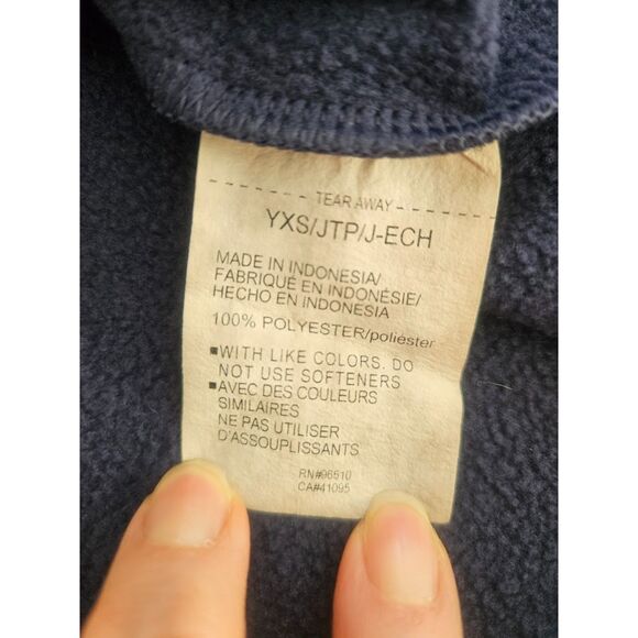 Under Armour, youth XS - Picture 8 of 8